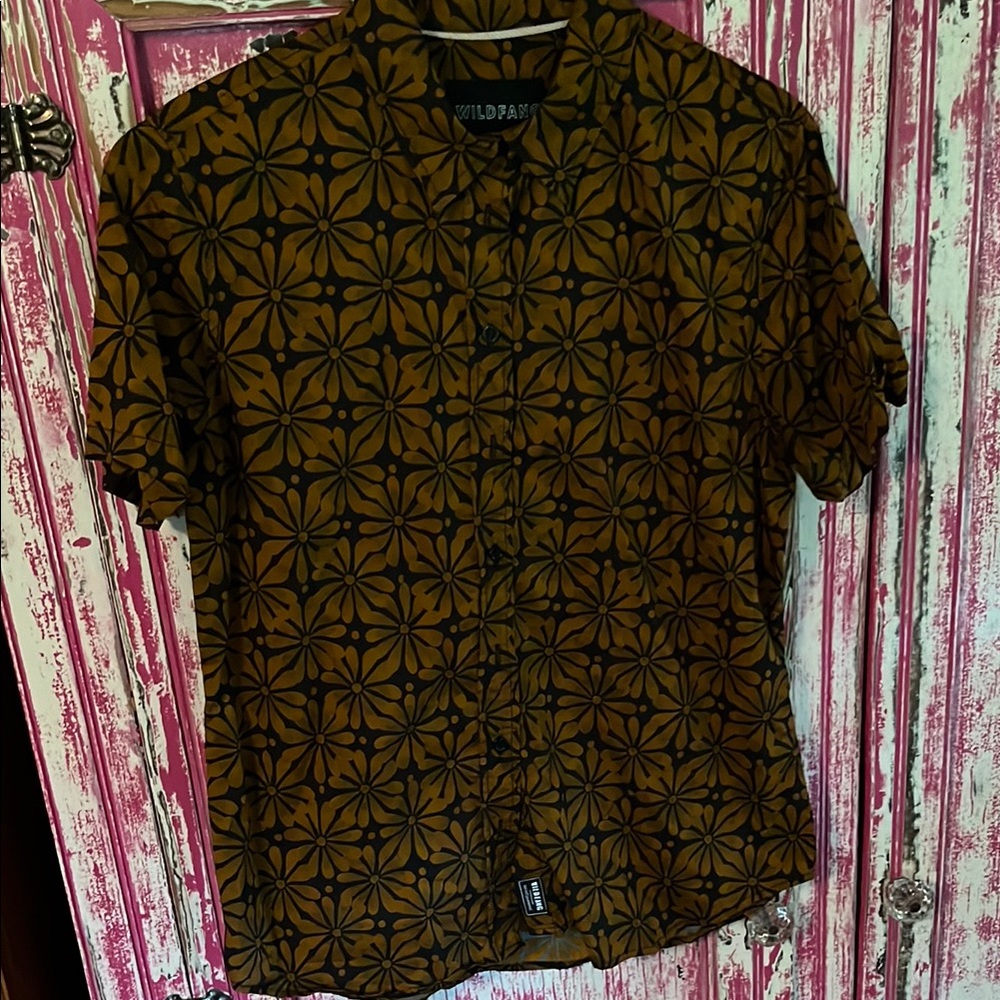 Wildfang Essential Button Up, excellent like new condition